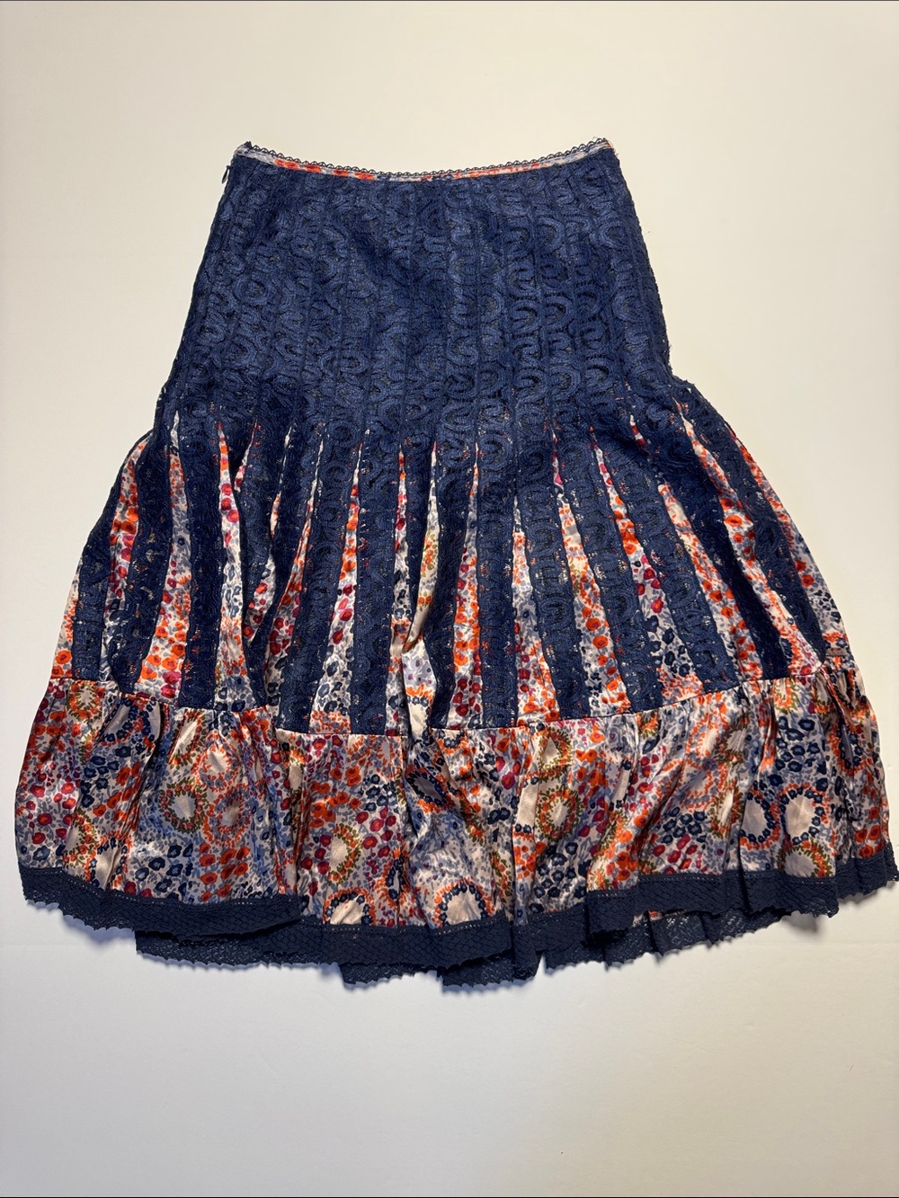 FREE PEOPLE 100% Silk Navy Blue Lace Floral Tiered Pleated Midi Skirt BOHO 2 - Picture 10 of 11